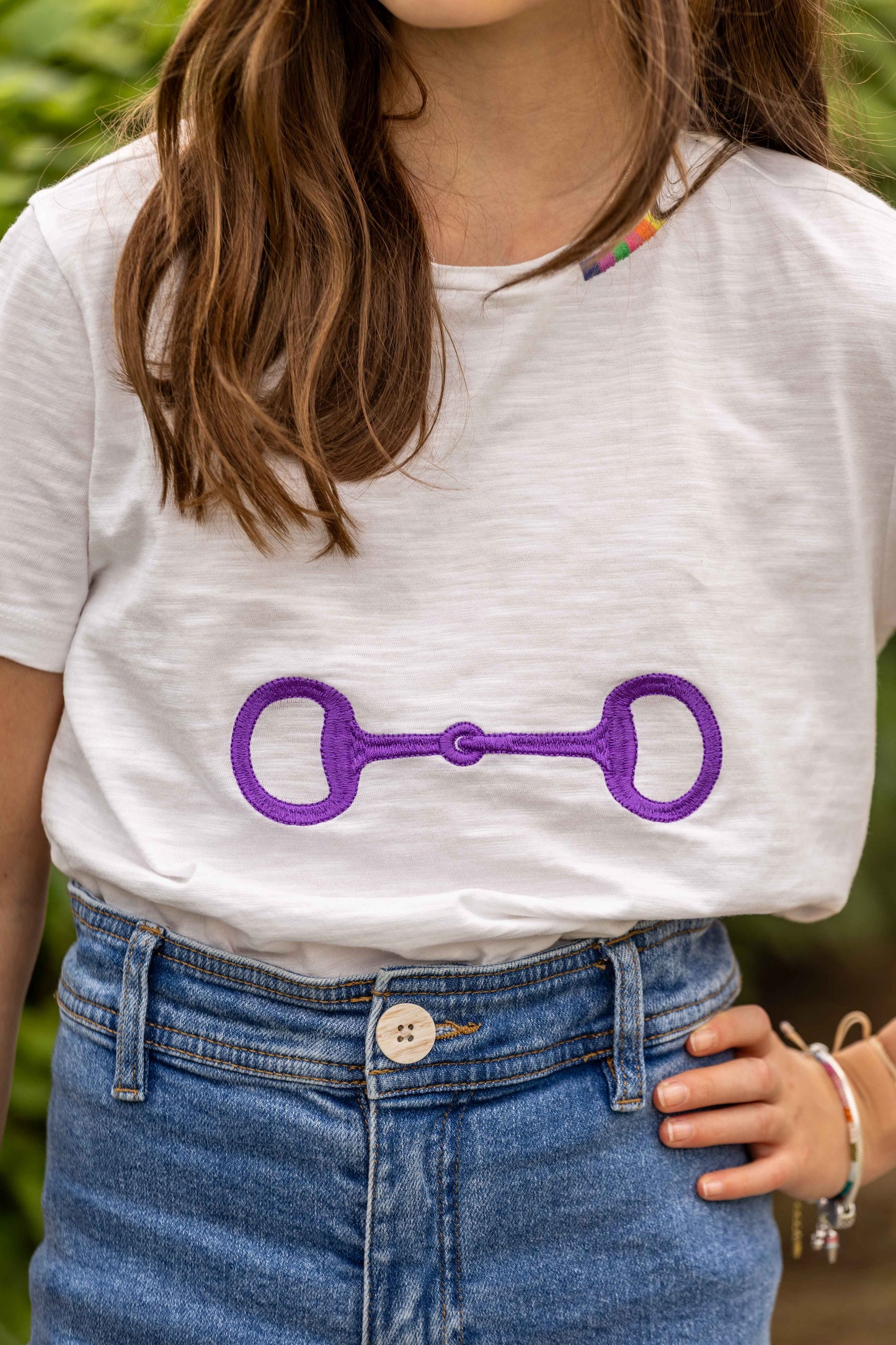 Camiseta bridão bordado